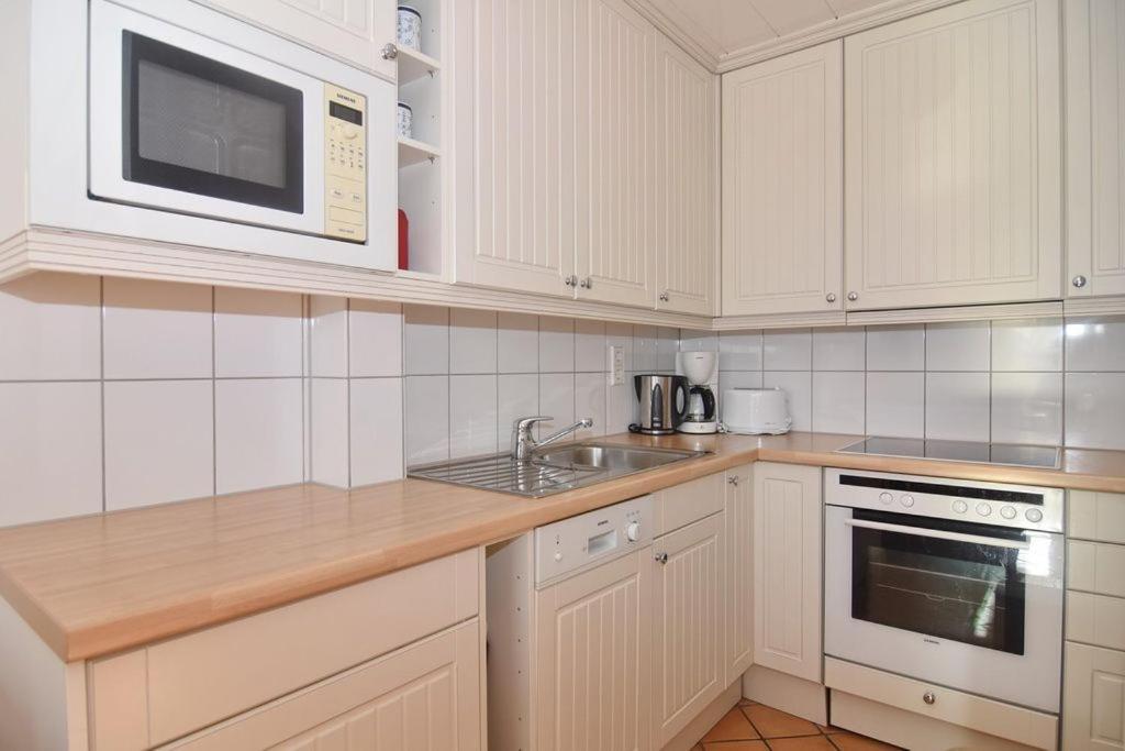 Dirksstrasse 44c * Rantum (Sylt)